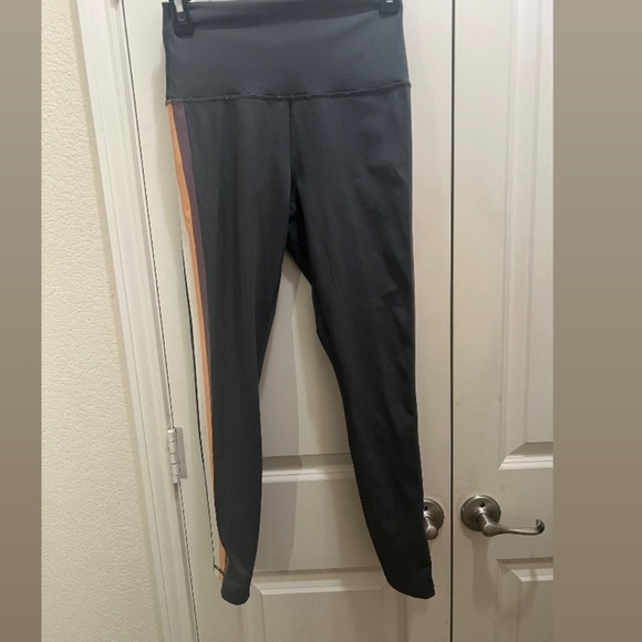 Wildfox side stripe leggings gray size medium - Picture 5 of 6